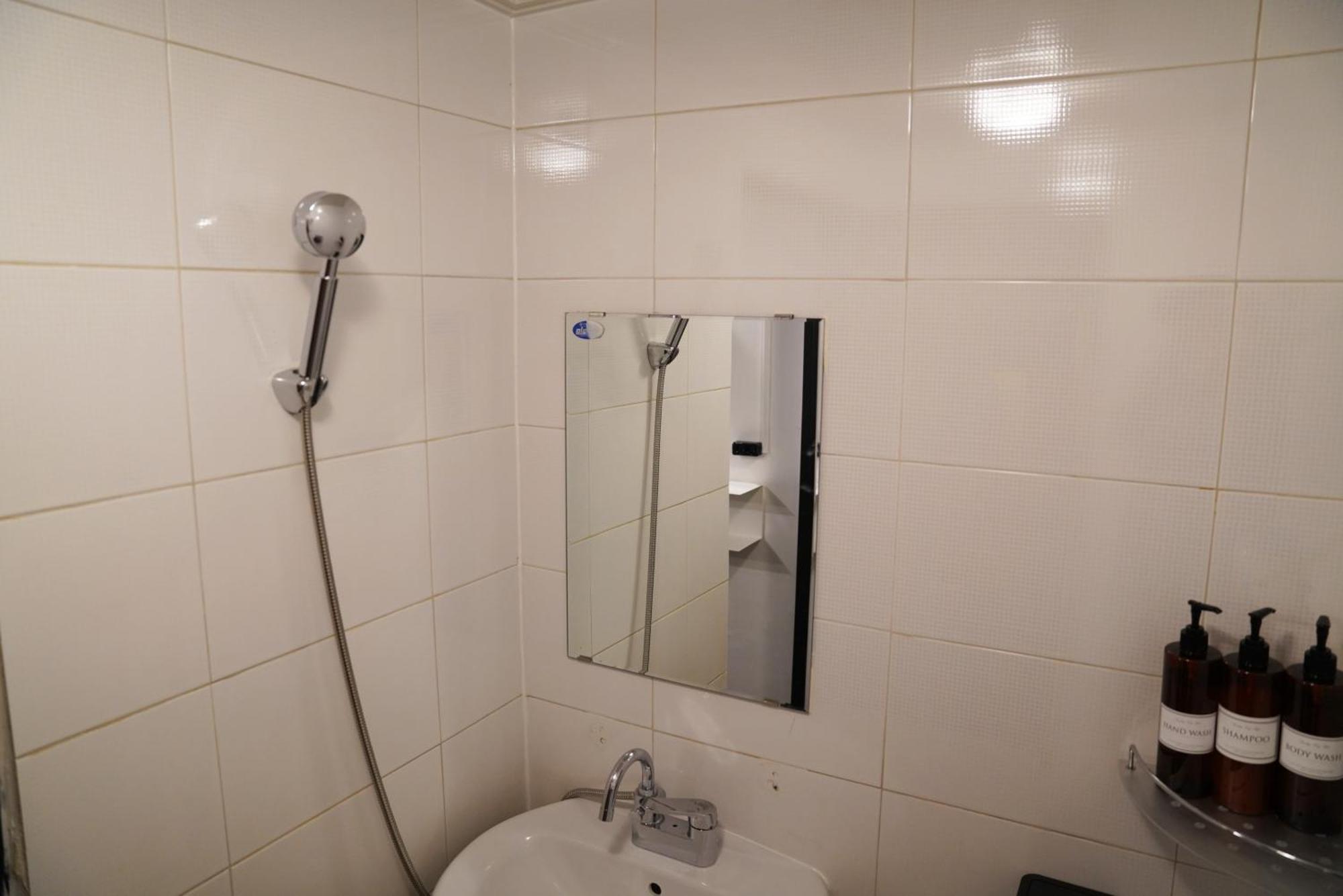 Apollo Guesthouse سيول الغرفة الصورة